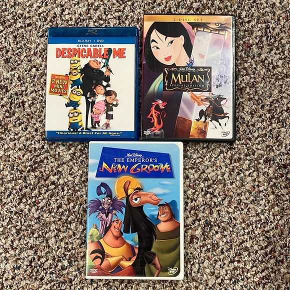 Bundle of 3 DVD + Blu-Ray - Picture 1 of 1